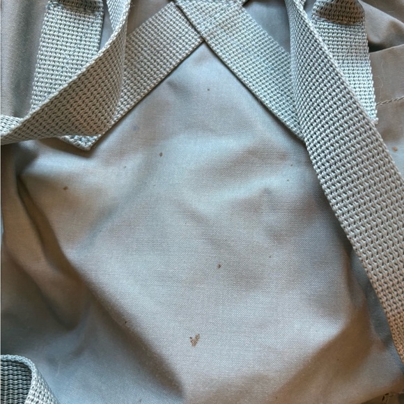 Kånken Gray Small Backpack - Picture 6 of 9